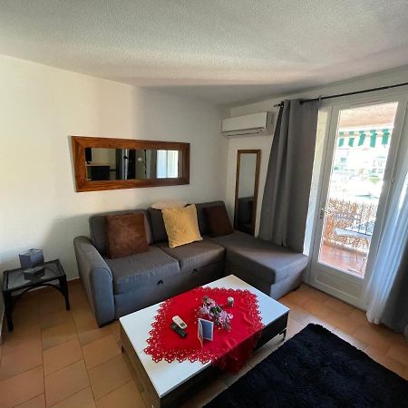 Port Cogolin Vue Bateau Apartment Bagian luar foto